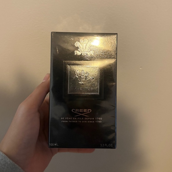 Creed Other - Creed Aventus Eau de Parfum 100ML (3.3oz) – Authentic – Brand New